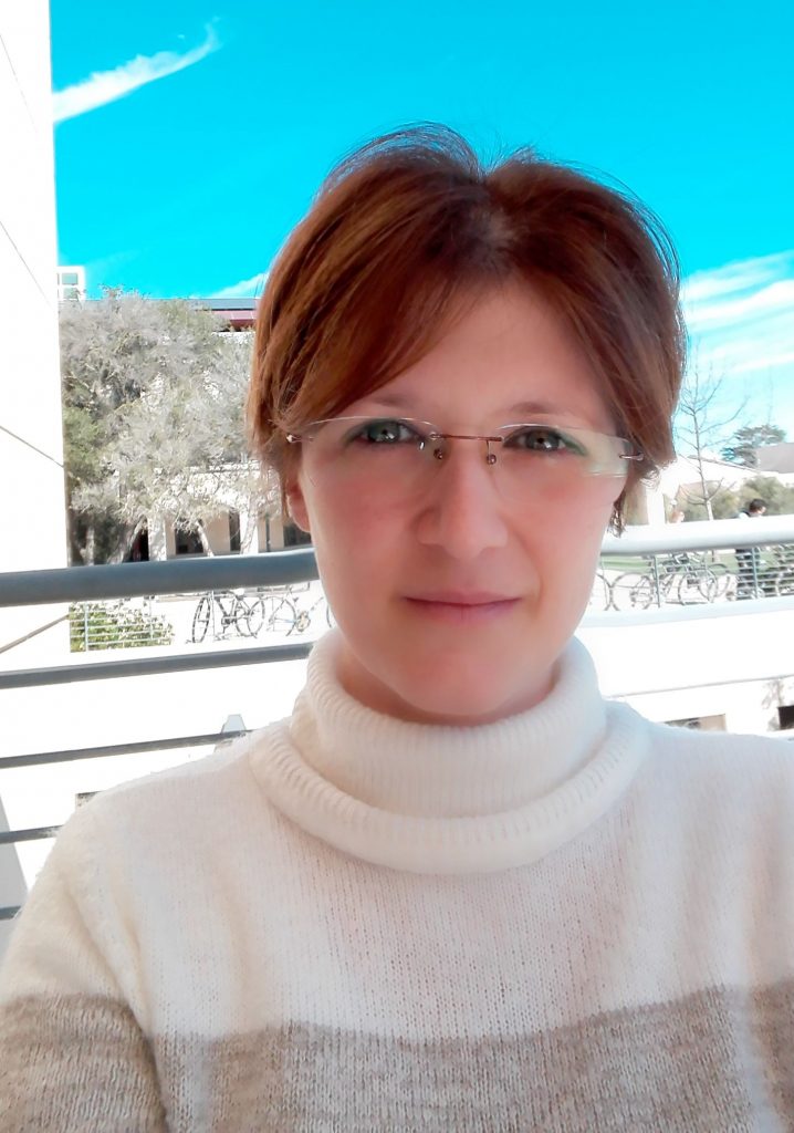 Headshot, Simona Liguori